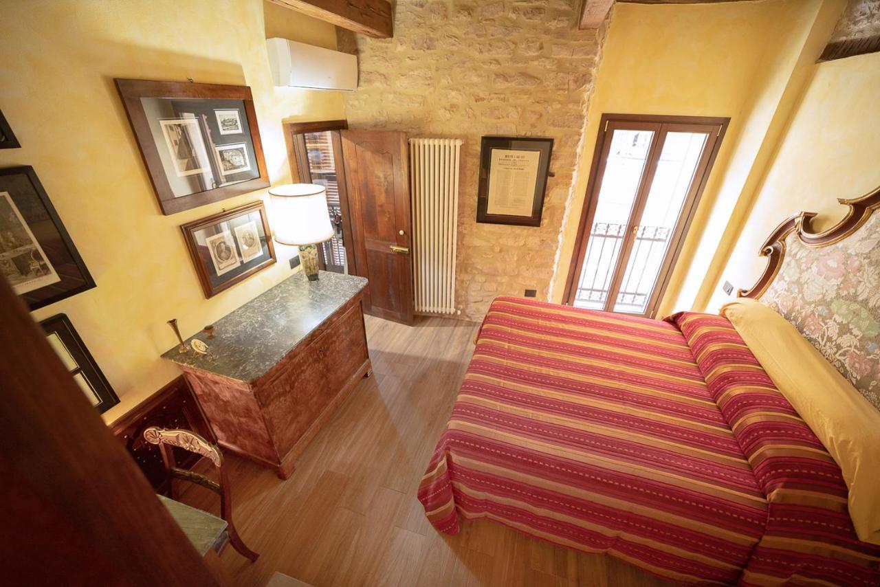 Degli Alessandri House Sassoferrato Ngoại thất bức ảnh